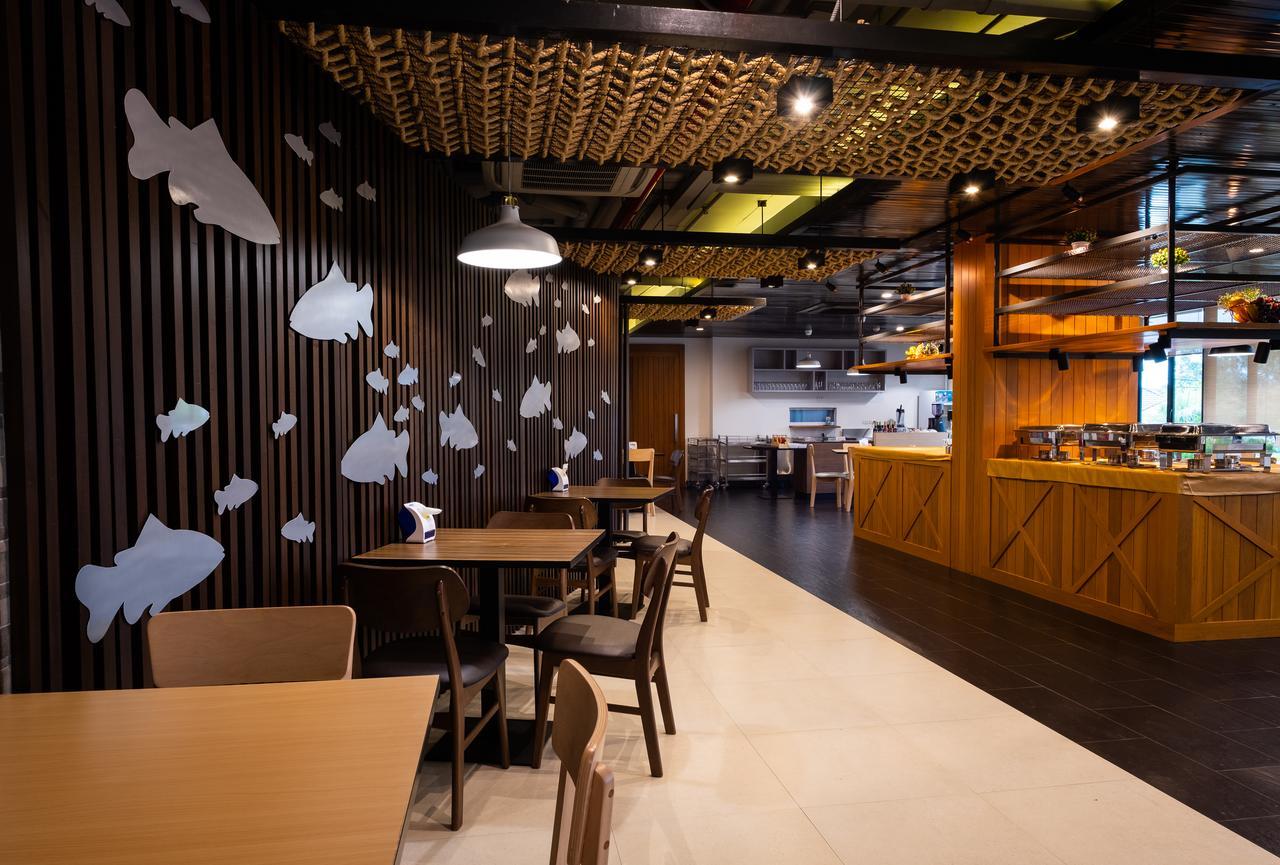 S.22 Hotel Suratthani Surat Thani Exterior foto