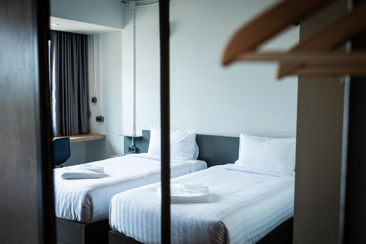 S.22 Hotel Suratthani Surat Thani Exterior foto